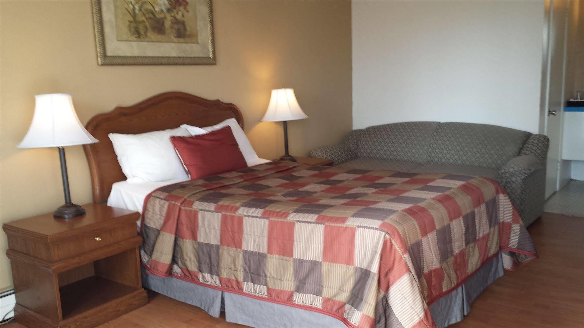 סן-ז'אן-סור-רישלייה Motel Iberville מראה חיצוני תמונה